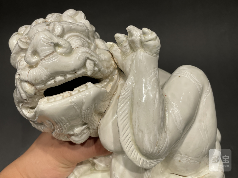 明 邢窑白釉狮子瓷塑 - 图7